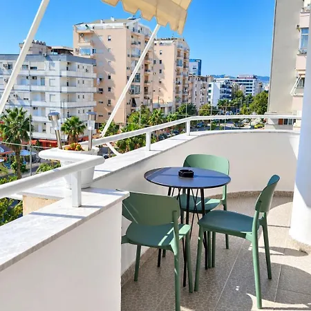 Siam * Durrës